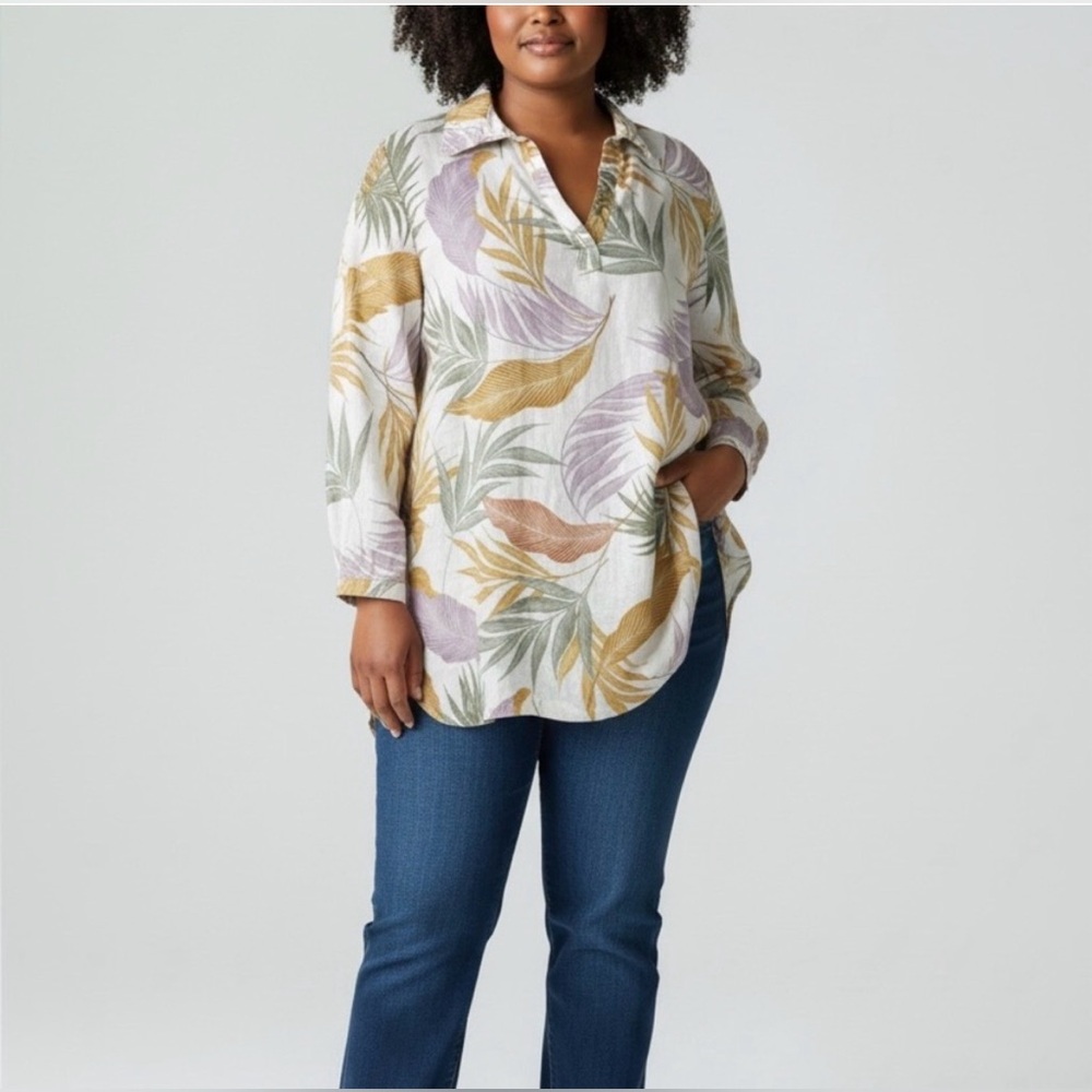 Tahari 100% linen button-down shirt in a tropical palm leaf print